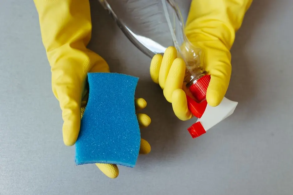 Local Spray foam removal team in London