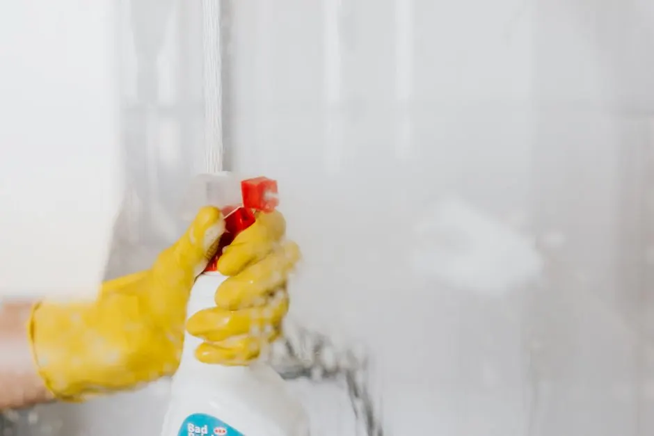 Dependable Spray foam removal across London, Greater